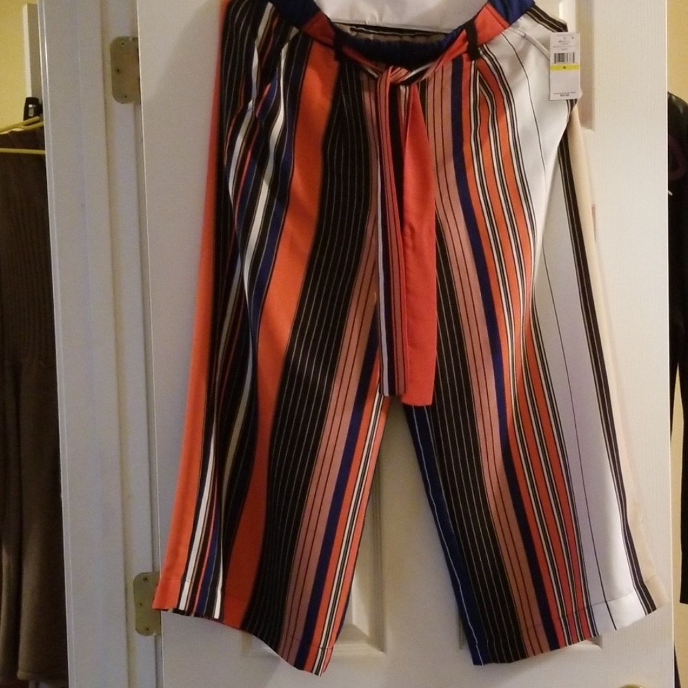 Striped print gauchos!